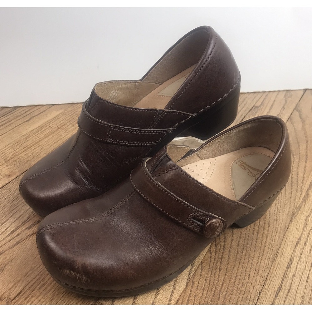 Dansko Tamara‎ Brown Leather Clogs Comfort Shoes Women's Size 38 8-8.5